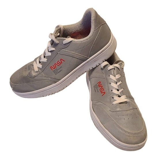 Other - NASA Captain Shoes Retro Reflective Silver Gray White Size 8.5 M